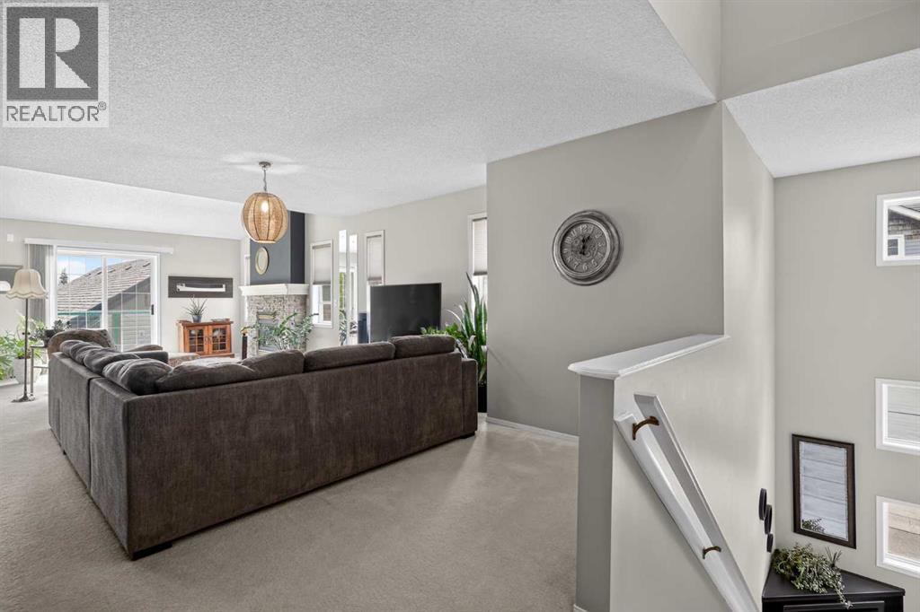 204, 39 Hidden Creek Place NW