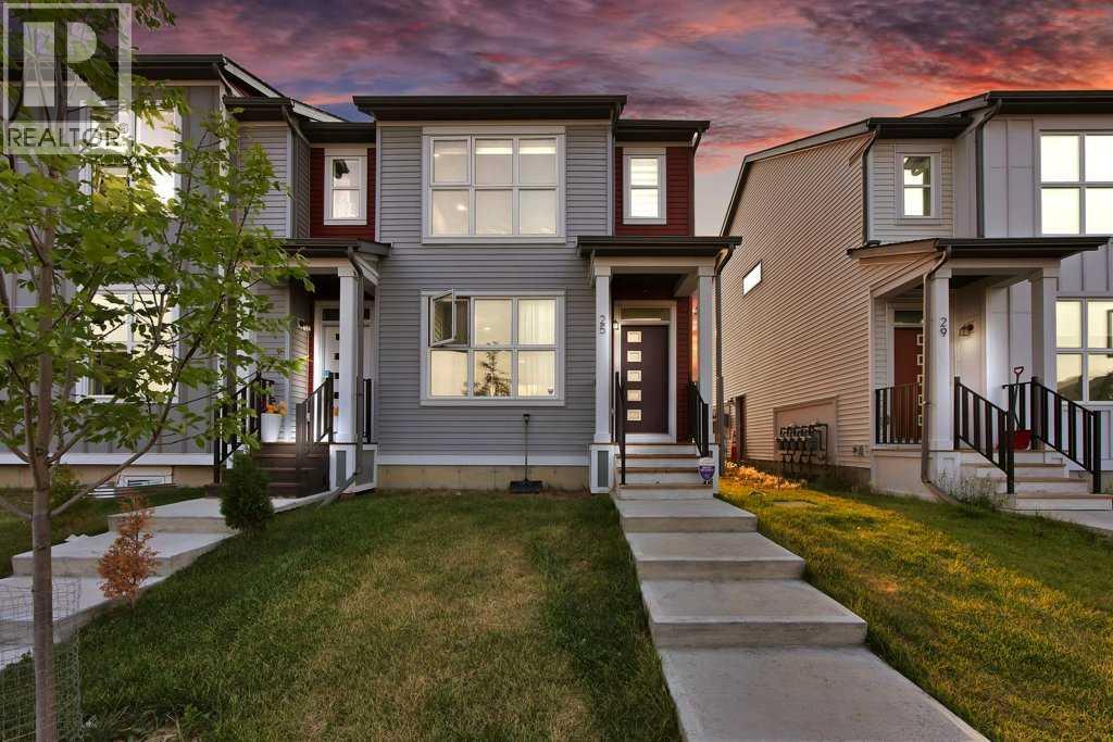 25 Savanna Manor NE