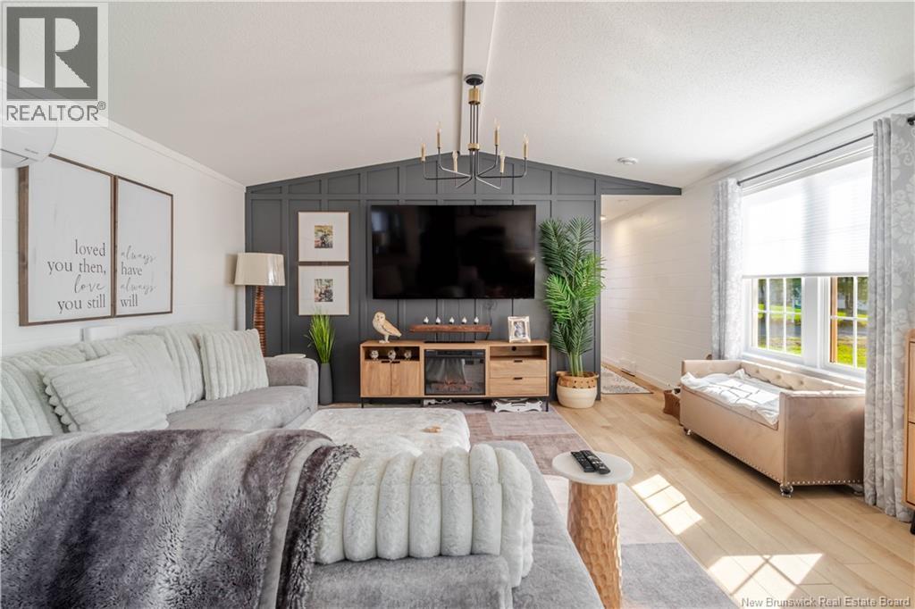41 Elmdale Crescent - Photo 3