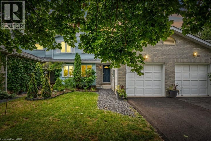 Photo 1 of 45 — 45 FREEMAN Crescent, Simcoe, ON N3Y 5K1