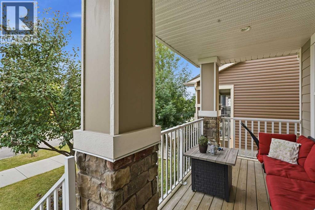 70 Legacy Glen Way SE