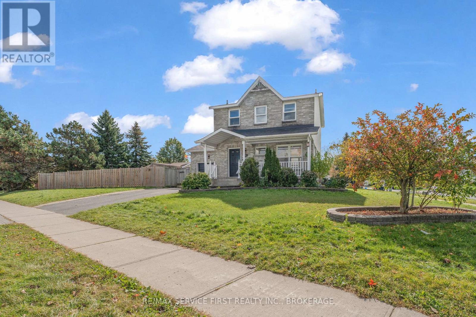 363 WATERLOO DRIVE