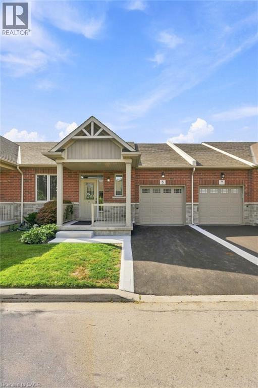 5 MURPHY Lane