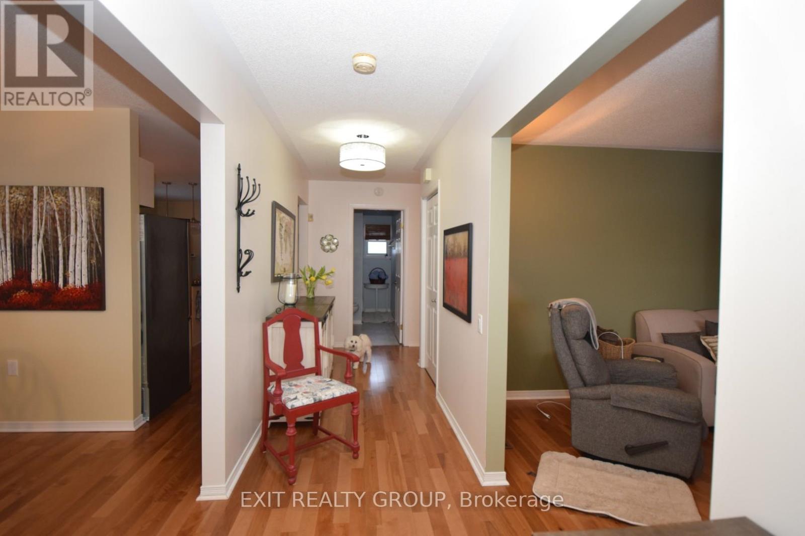 1 QUAKER COURT - Photo 4