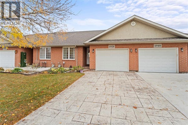 1928 Questa Dr, Windsor, ON 2