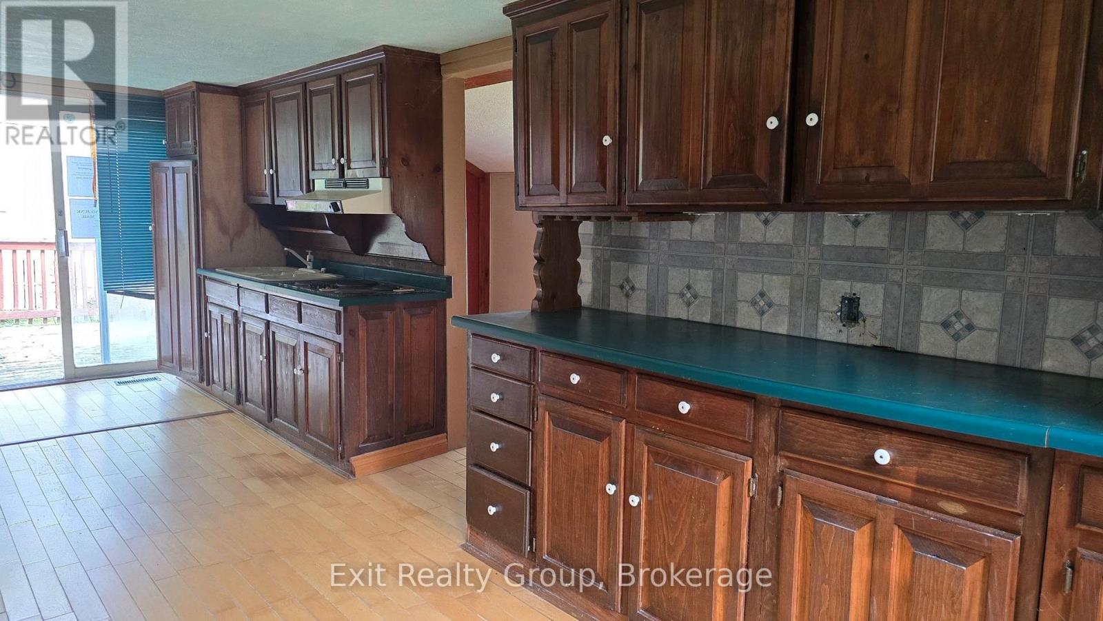B - 82 BALLAM LANE - Photo 3