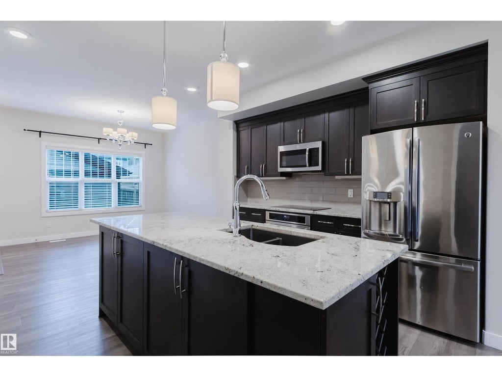 8104 224 ST NW, EDMONTON, AB T5T 7A4 - Image 3329356722.jpeg?d=l