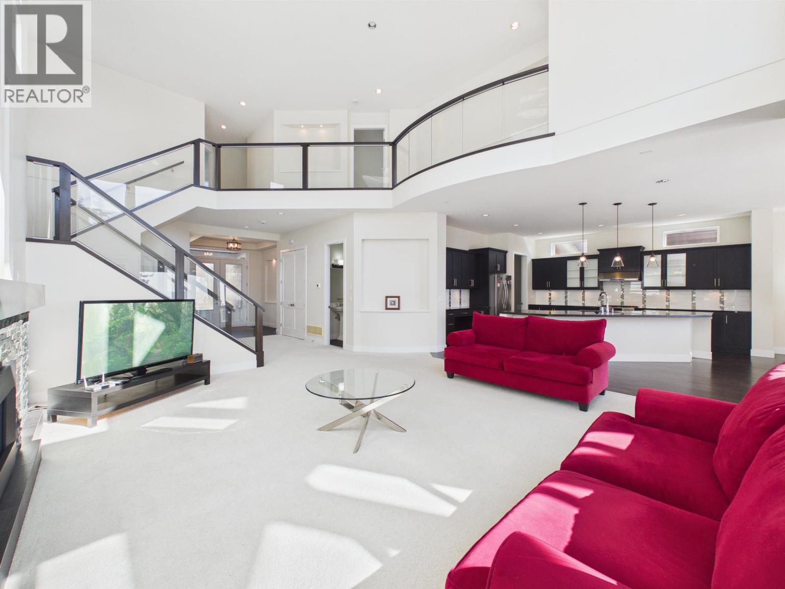 3548 HIGHLAND DRIVE