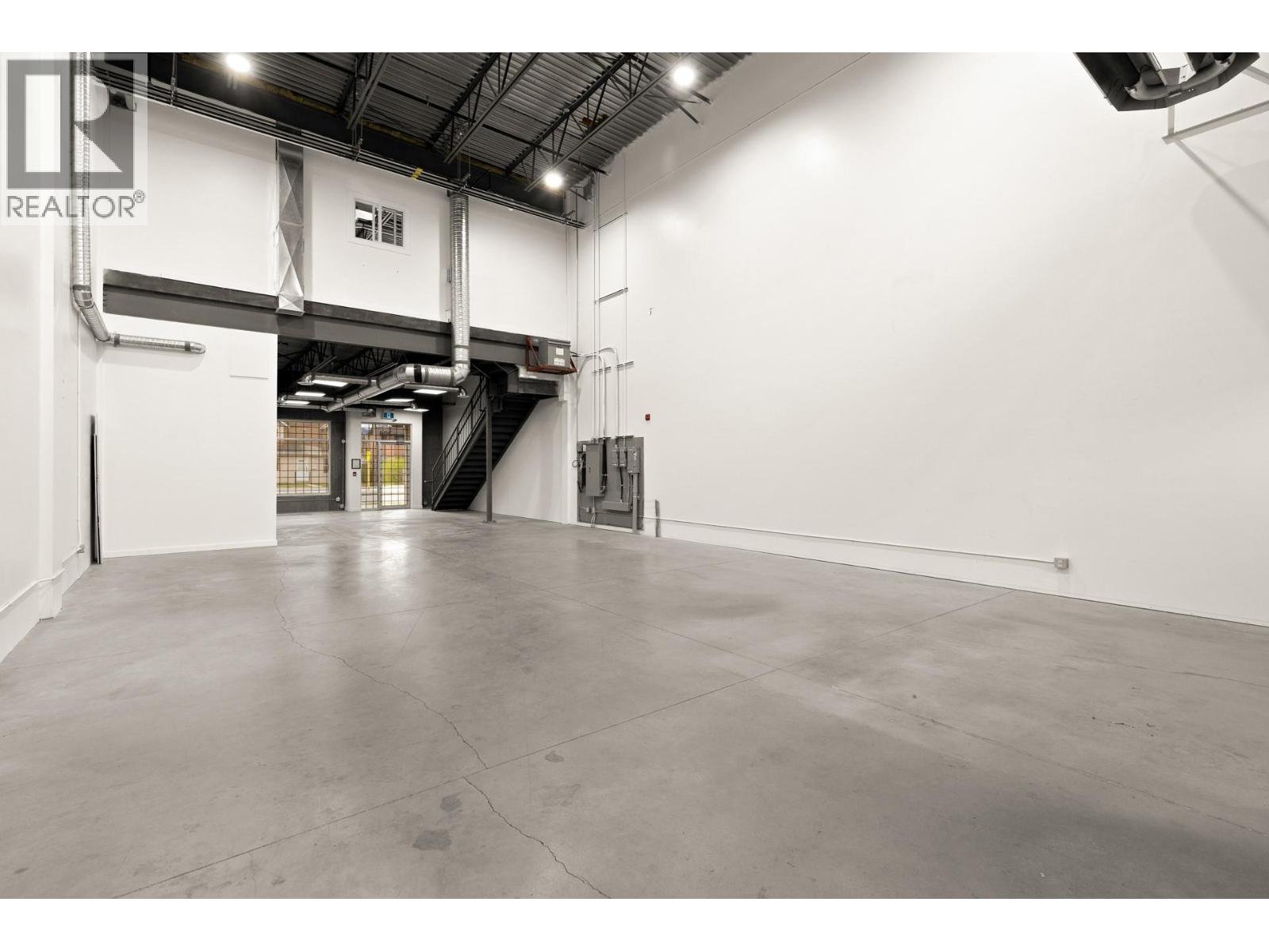 880 Clement Avenue Unit# 204