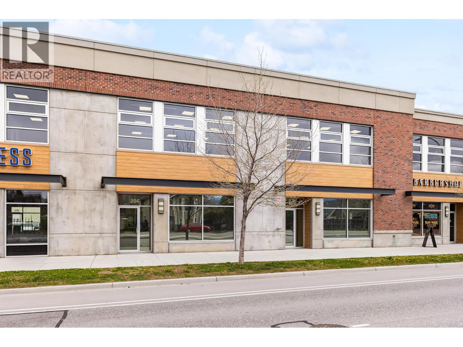 880 Clement Avenue Unit# 204