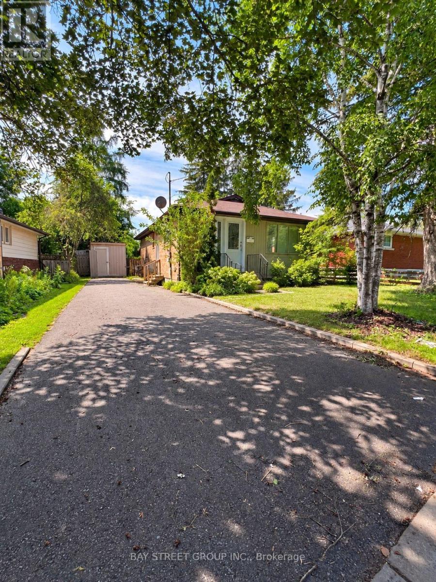 65 DUNNING AVENUE, AURORA (AURORA VILLAGE), ON L4G 1A4 - Image 700375844.jpeg?d=l