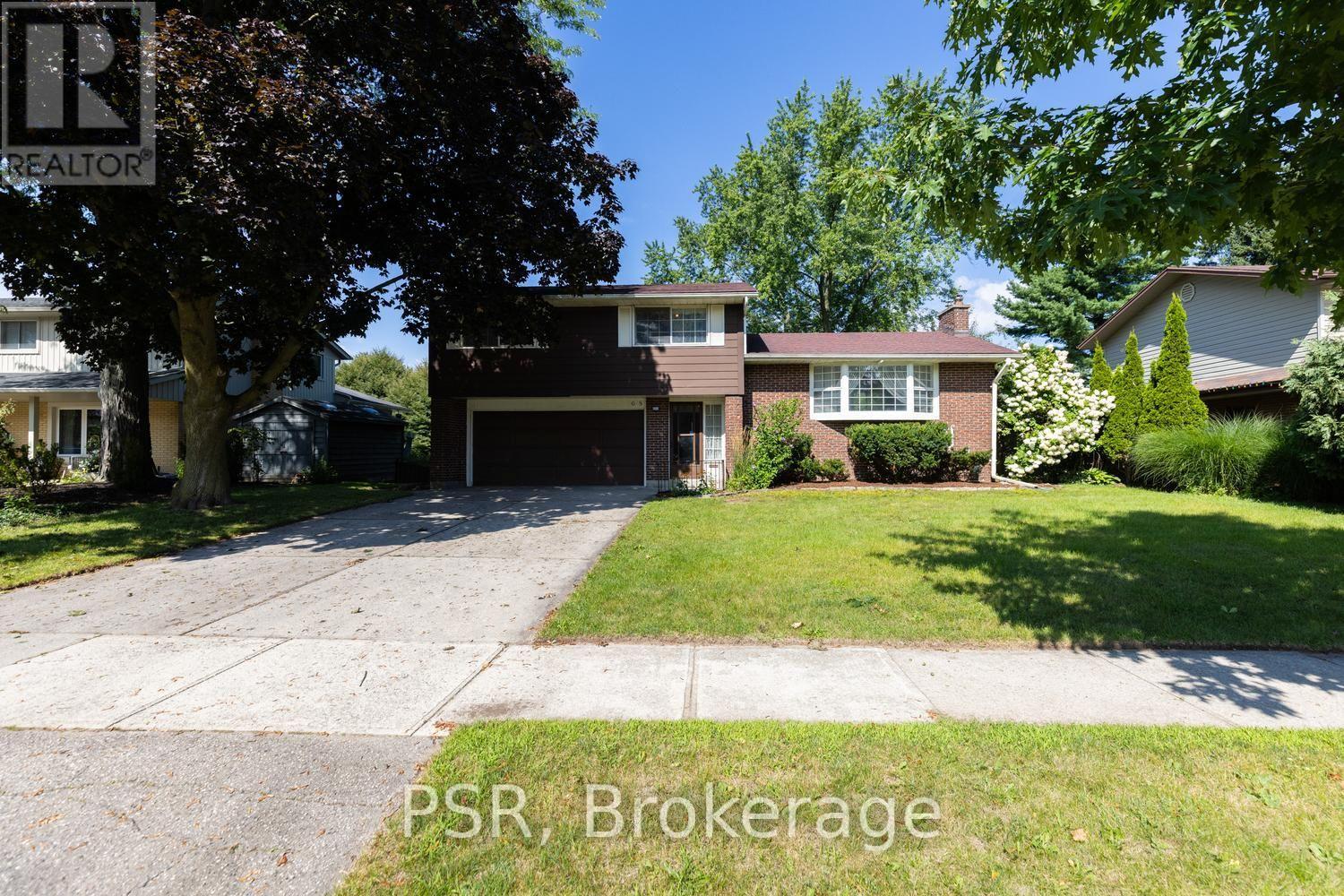 68 HALLIWELL DRIVE