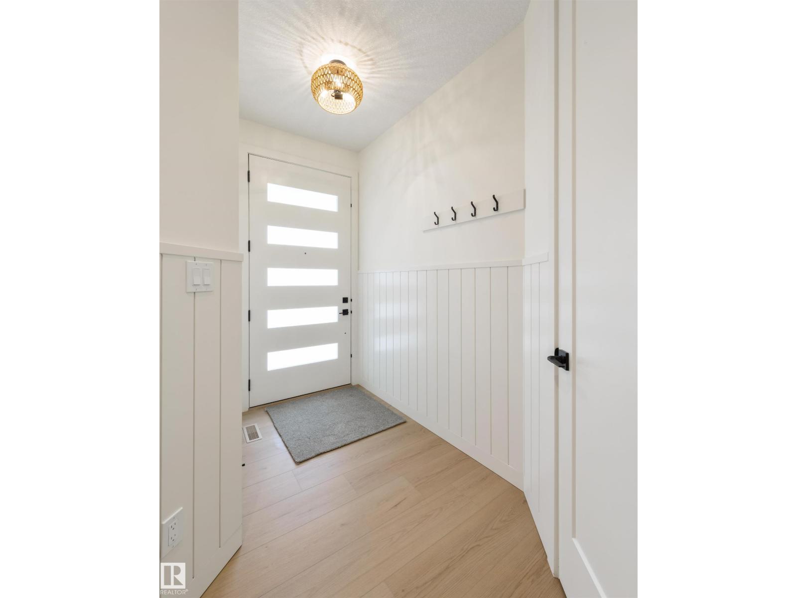 23 LAKEVISTA PT