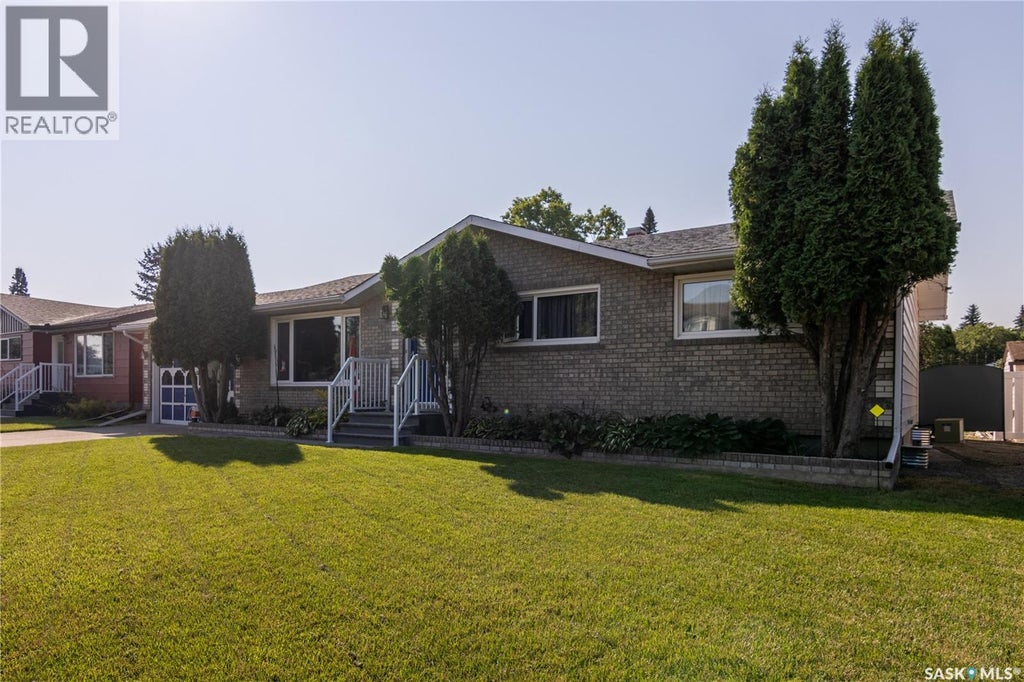 1135 CORNING AVENUE, ESTERHAZY, SK S0A 0X0 - Image 3731062165.jpeg?d=l