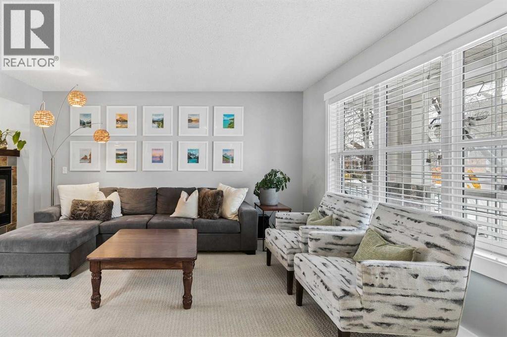61 West Coach Place SW