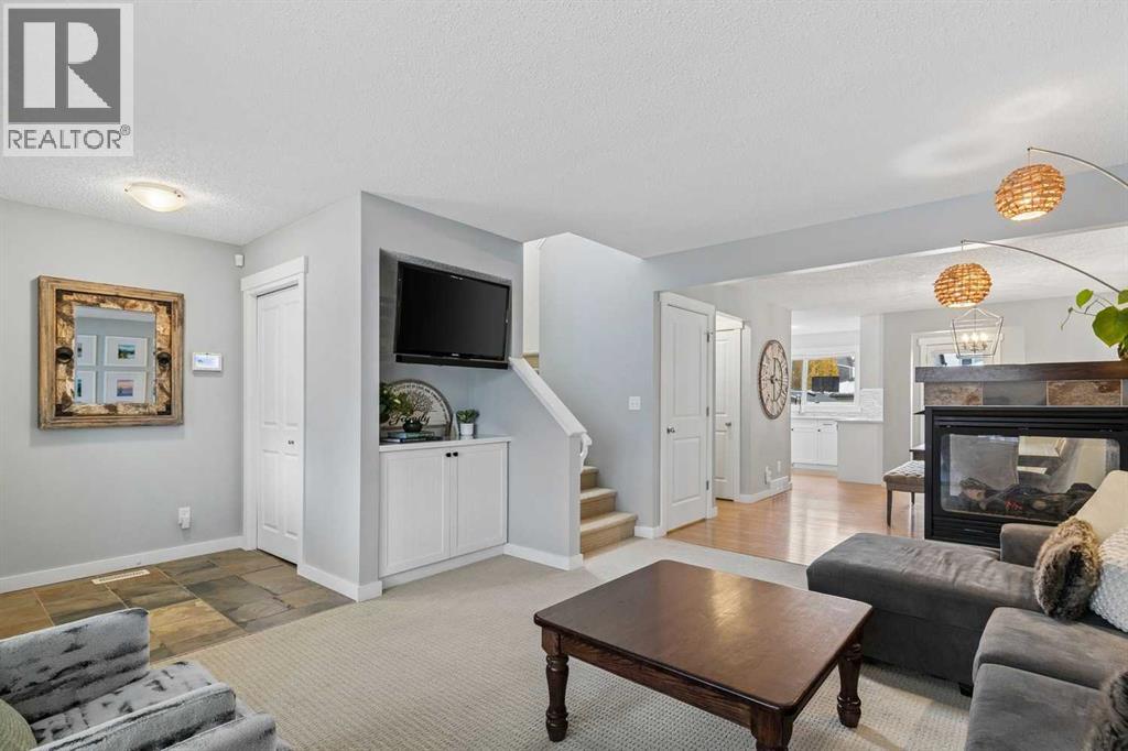 61 West Coach Place SW