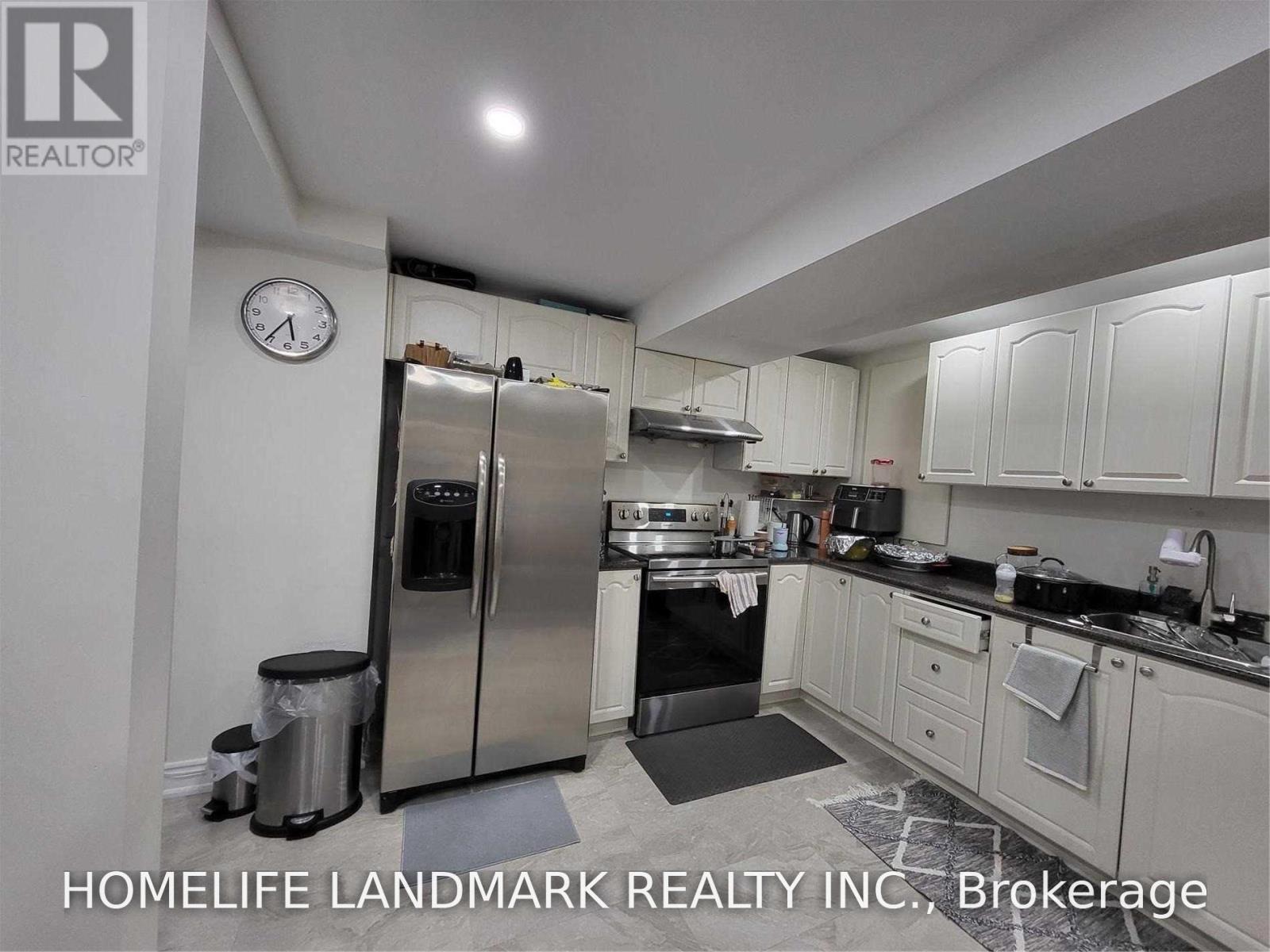 BSMT - 61 ALBERT ROFFEY CRESCENT