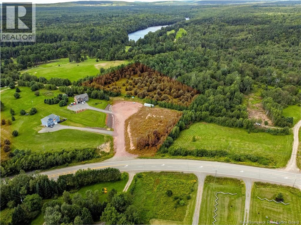 2017-06 River Bend Court - Photo 4