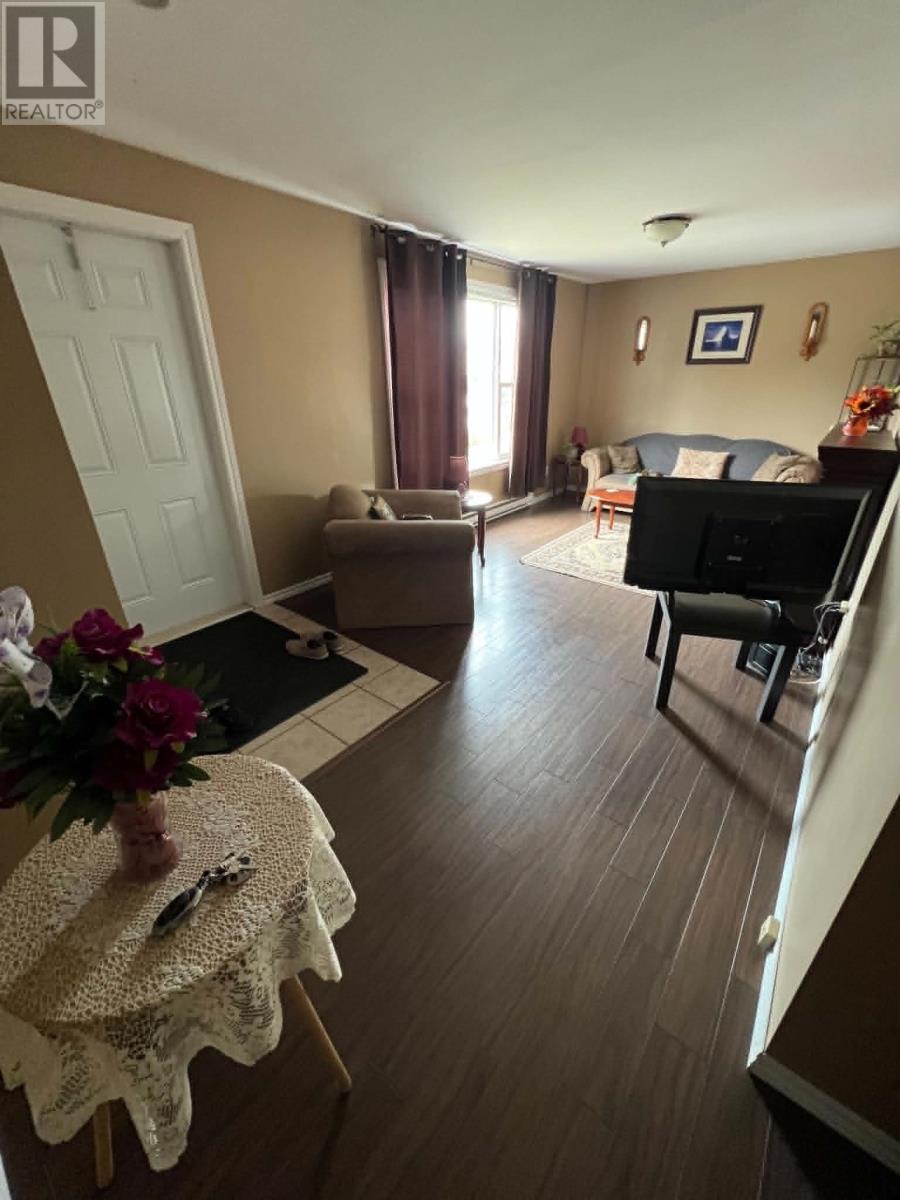 33 Forest Road - Photo 3