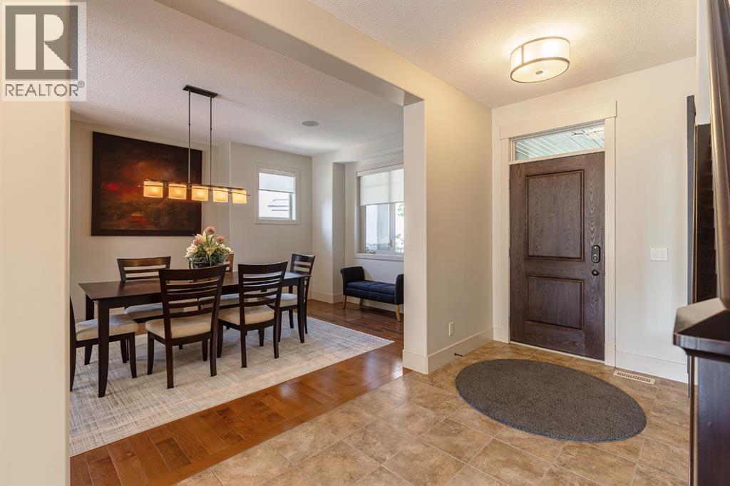 412 Aspen Glen Place SW