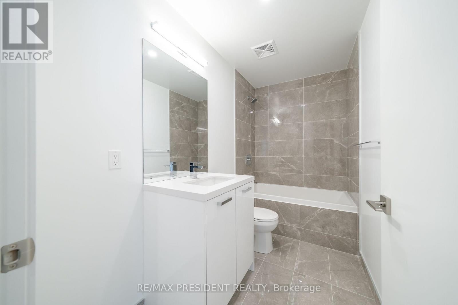 201 - 284 KING STREET E