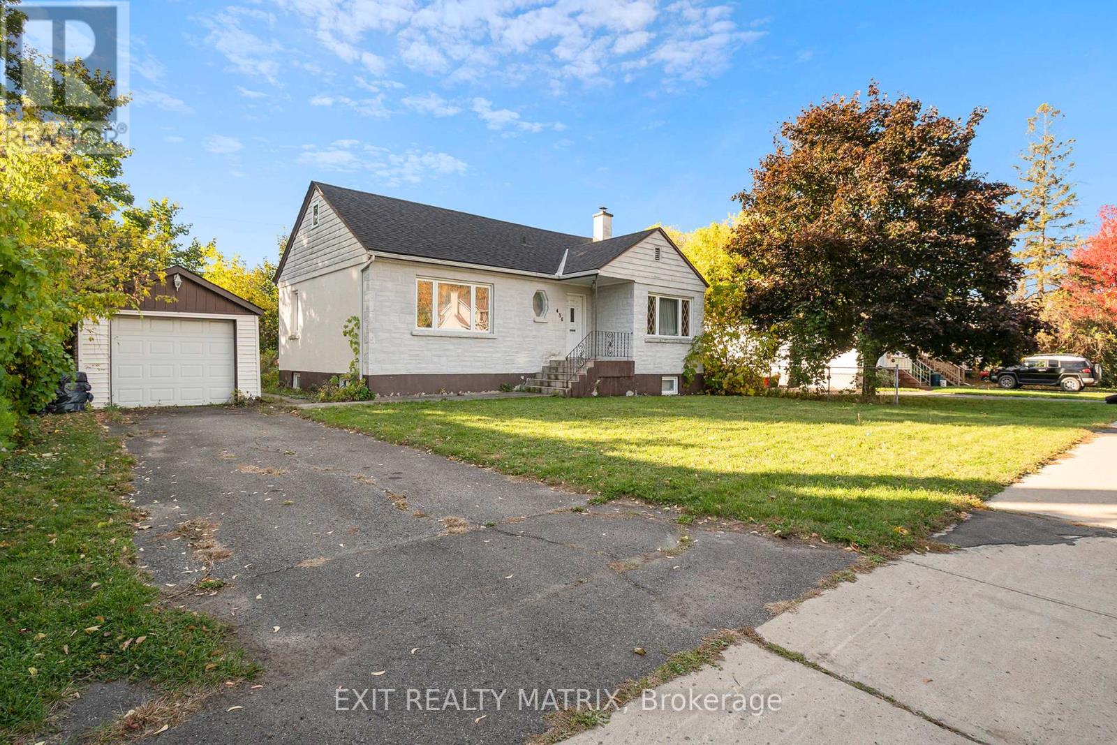 436 BLAKE BOULEVARD - Photo 3