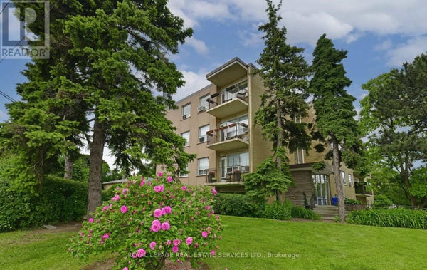 403 - 219 Wilson Ave, Toronto (Bedford Park-Nortown), ON