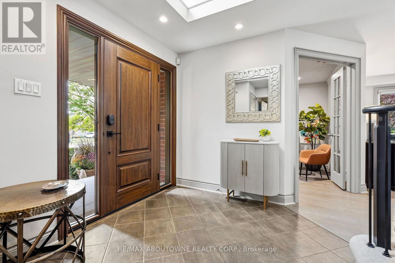 2747 TEAK CRESCENT