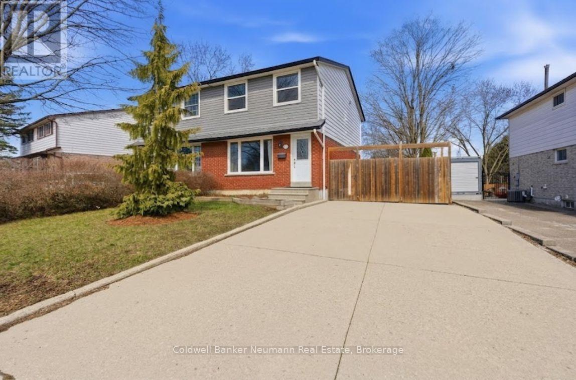 28 CHARTWELL CRESCENT