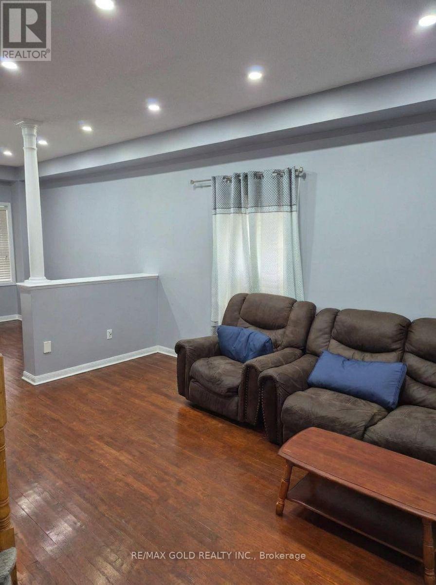 22 BLUE WHALE BOULEVARD