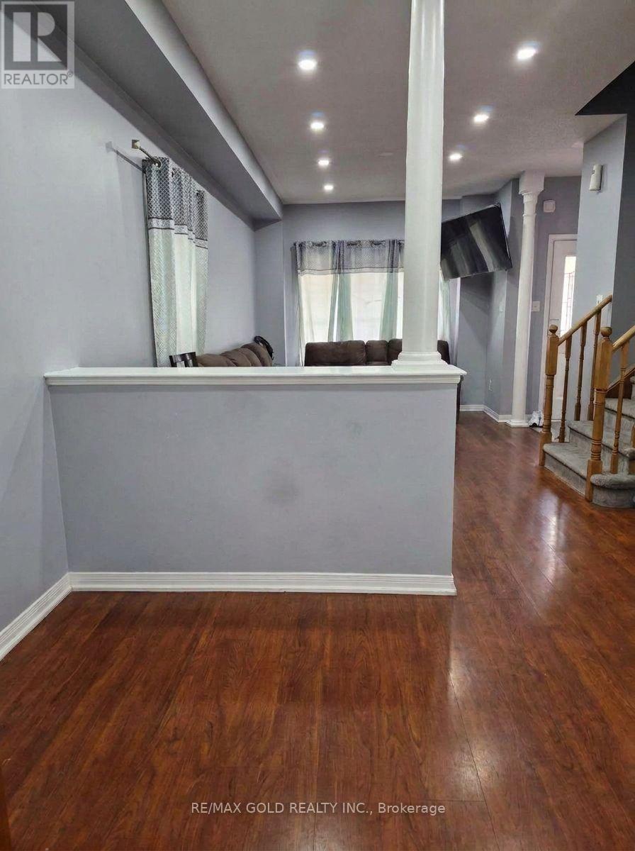 22 BLUE WHALE BOULEVARD