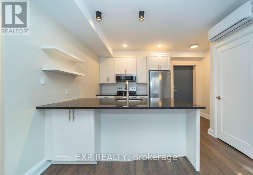 204 - 33 MAPLE GROVE ROAD