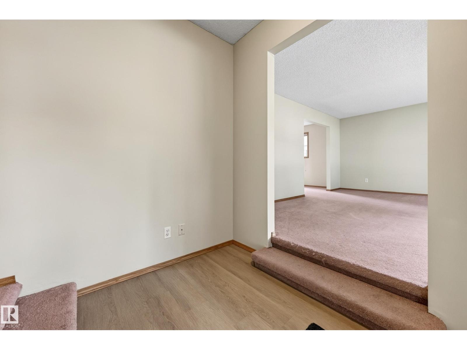 5 Melrose CR