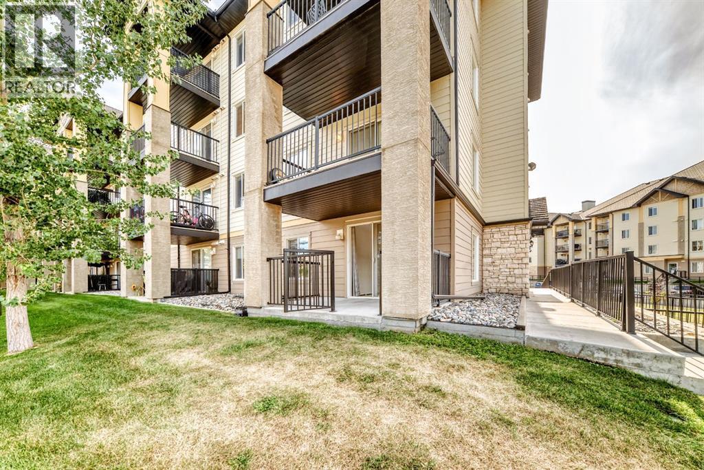 8101, 304 Mackenzie Way SW