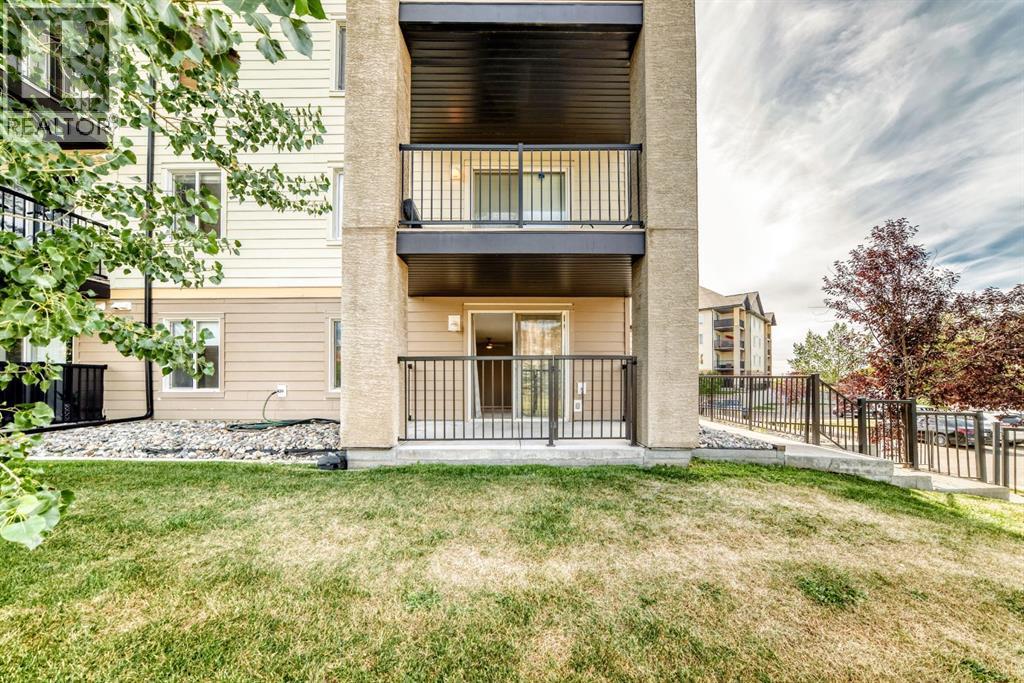 8101, 304 Mackenzie Way SW