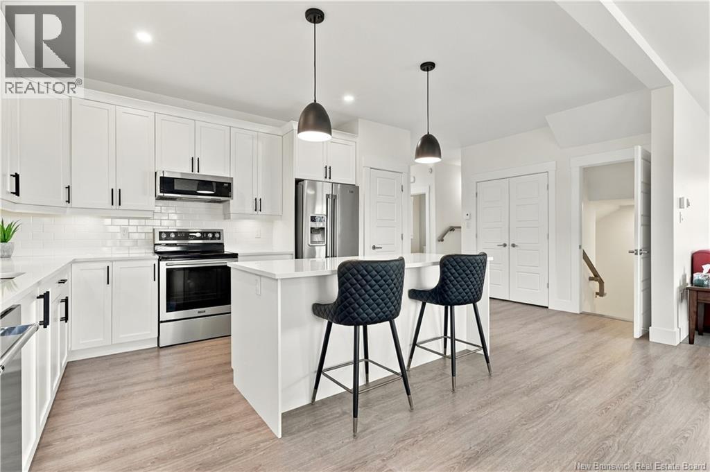 5 Viewpoint Crescent