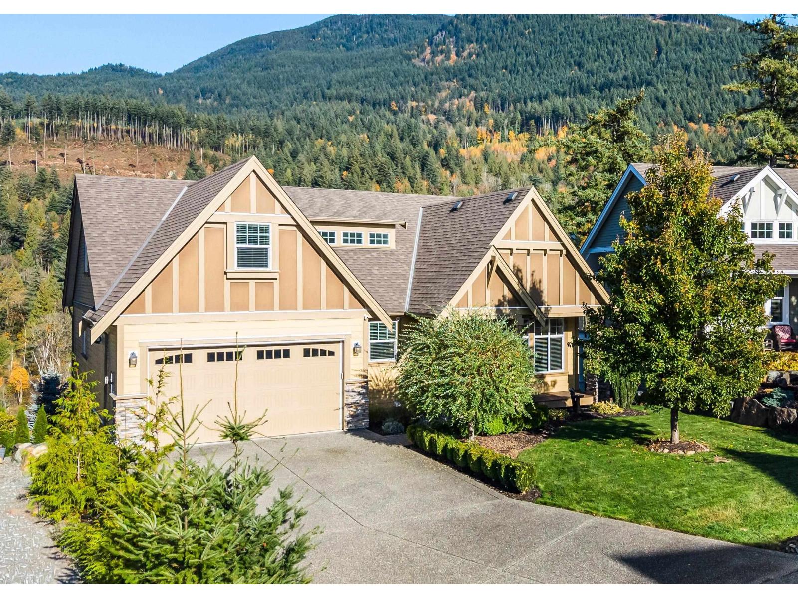 4 1911 WOODSIDE BOULEVARD, Mt Woodside