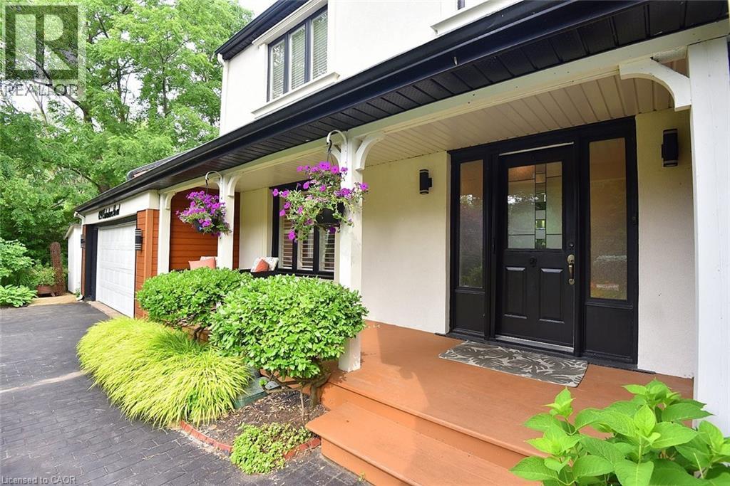 4299 LAKESHORE Road