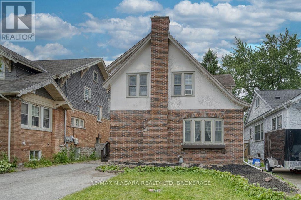 4864 SIMCOE STREET, NIAGARA FALLS (DOWNTOWN), ON L2E 1V9 - Image 2696737090.jpeg?d=l