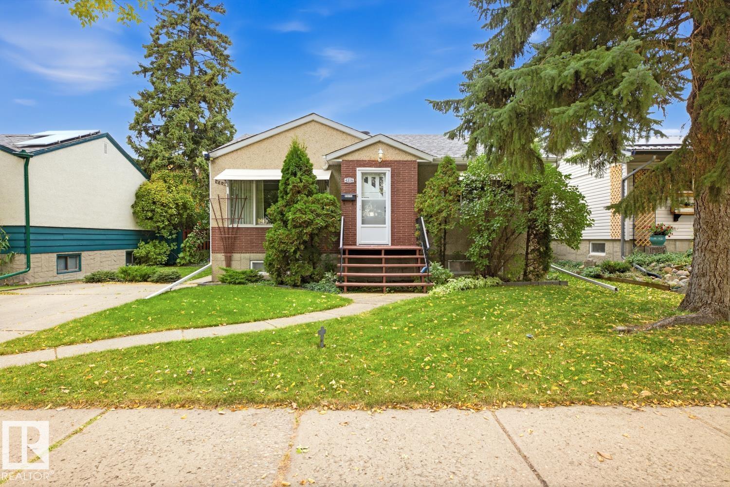 4218 111 AV NW