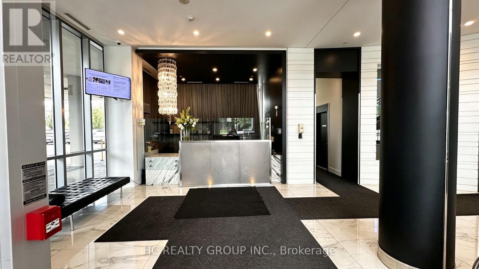 641 - 9471 YONGE STREET