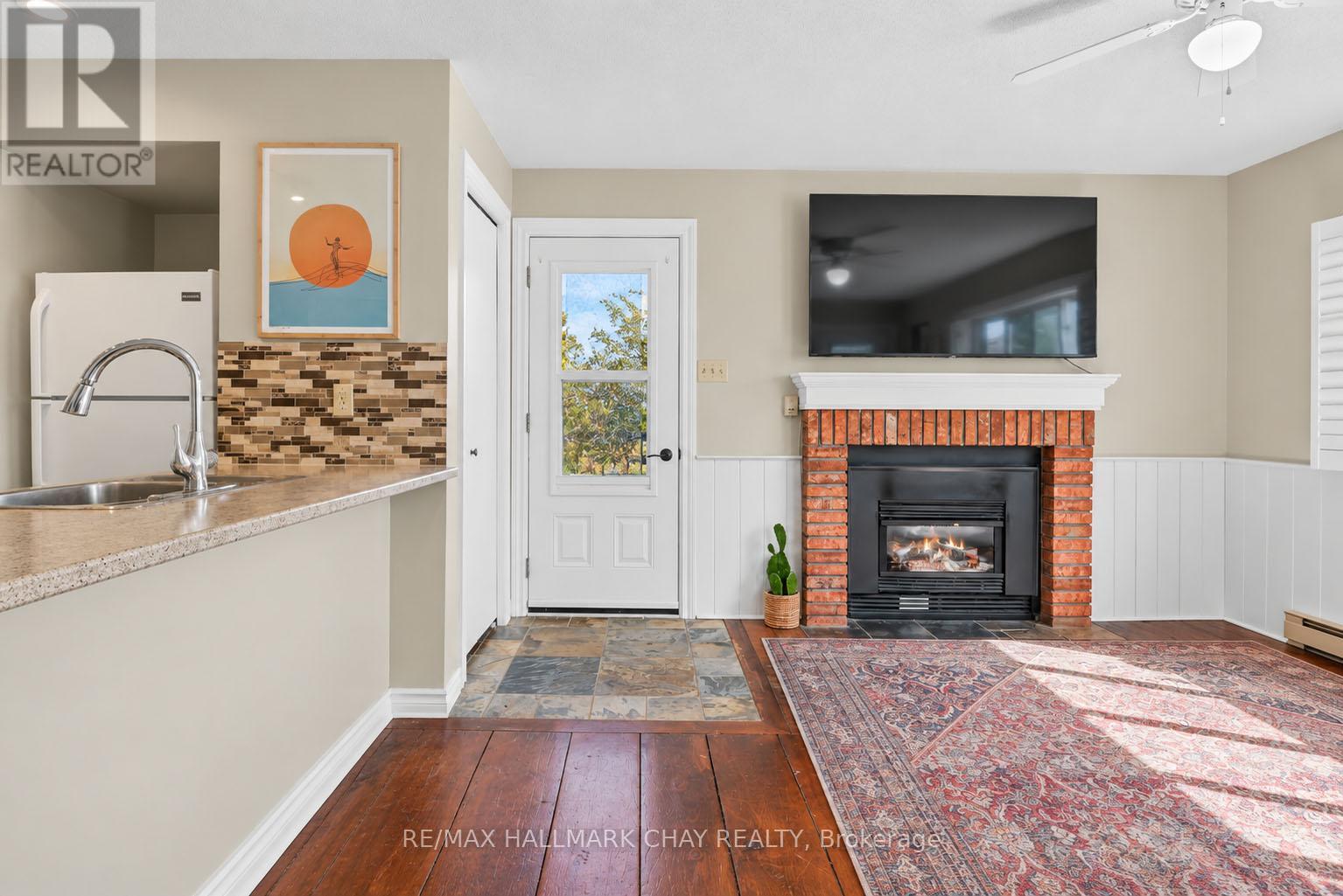 53 - 19 DAWSON DRIVE