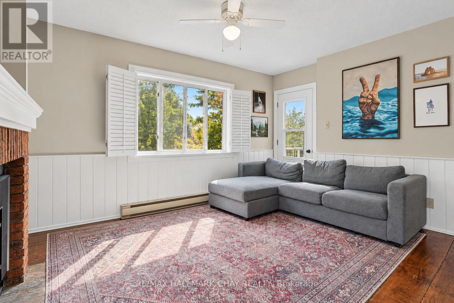 53 - 19 DAWSON DRIVE