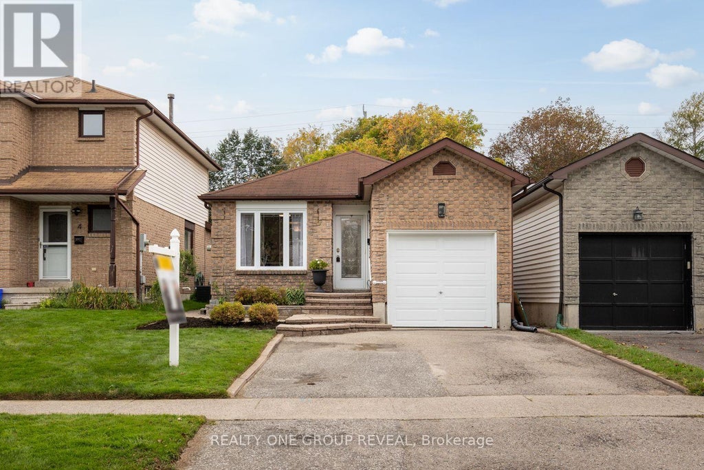 6 MCFEETERS CRESCENT, CLARINGTON (BOWMANVILLE), ON L1C 4G5 - Image 2186933493.jpeg?d=l