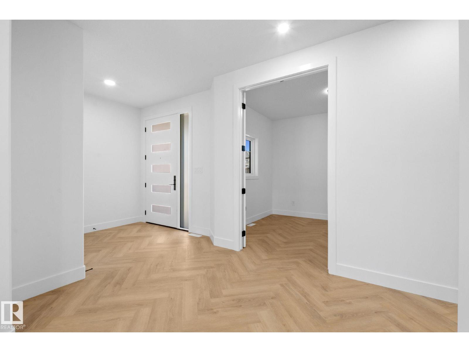 34 Avonlea WY