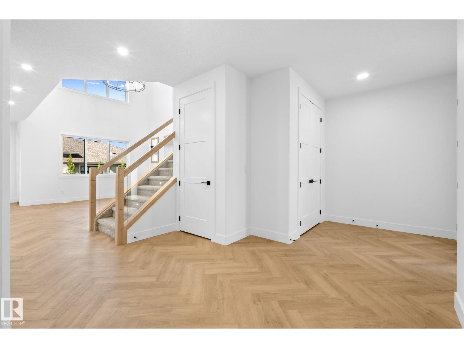 34 Avonlea WY