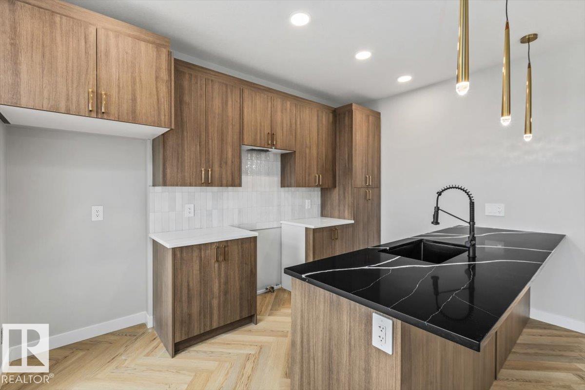 54 Cessy ST SE