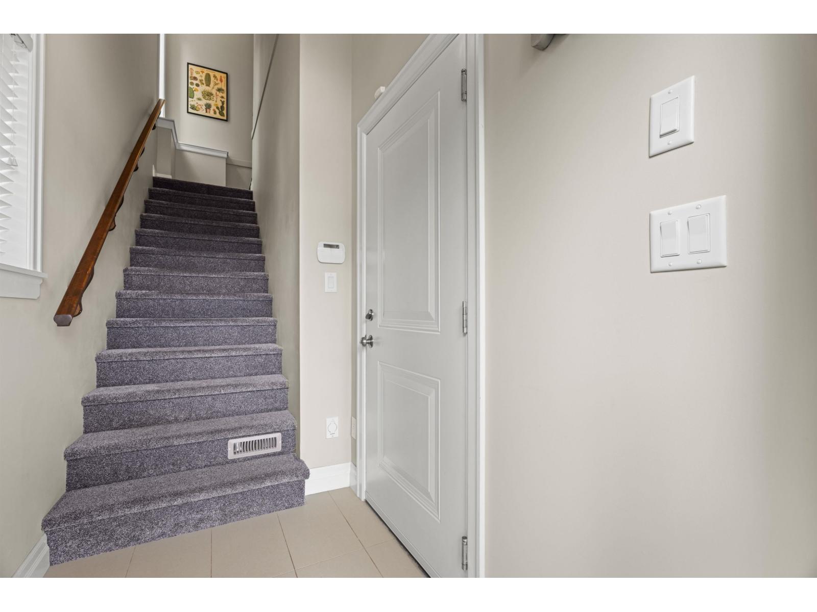 8 6026 LINDEMAN STREET, Promontory