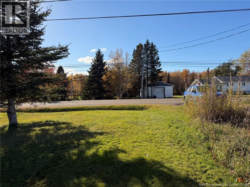 215 Rue Robichaud