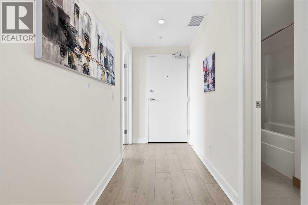 608, 30 Brentwood Common NW
